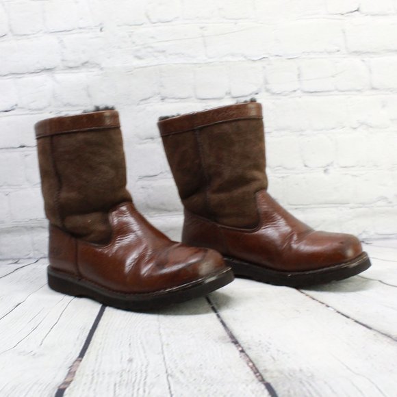 UGG Wrangell Shearling Lined Waterproof Boots Sz 5 - Picture 3 of 9